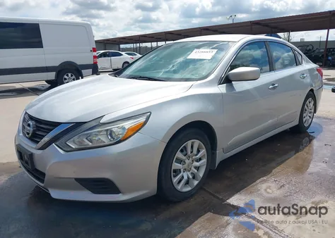 2016 Nissan Altima 2.5 S z USA, uszkodzony, nr VIN 1N4AL3AP2GN347261
